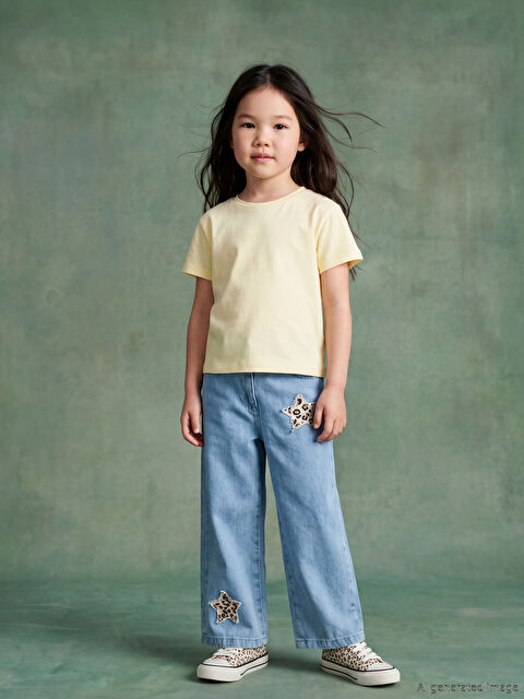 LCW Kids Wideleg Yıldız Nakışlı Kız Çocuk Jean Pantolon