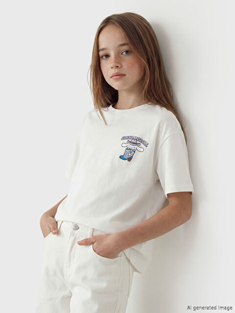 LCW Kids Bisiklet Yaka Cinnamoroll Baskılı Kız Çocuk Tişört