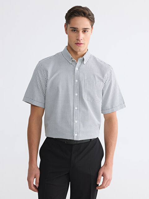 LCWAIKIKI Classic Regular Fit Ekose Poplin Erkek Gömlek