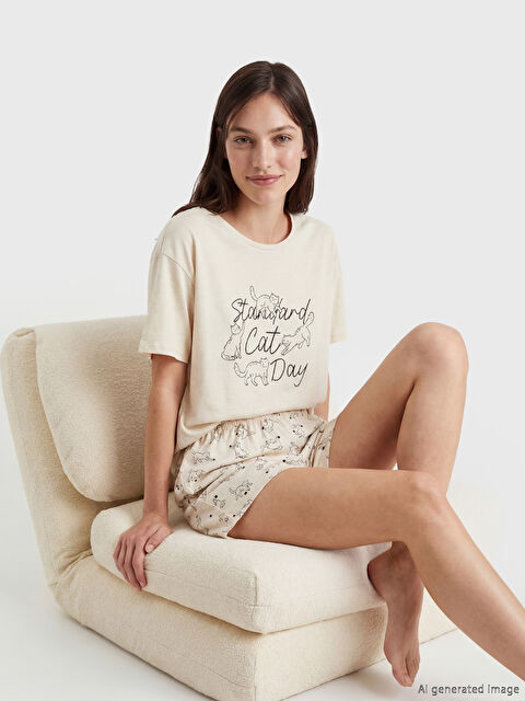 LCW DREAM Bisiklet Yaka Baskılı Kadın Şortlu Pijama Takımı - S6OI03Z8-RTV