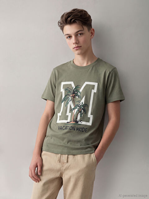 LCW Kids Bisiklet Yaka Baskılı Erkek Çocuk Tişört