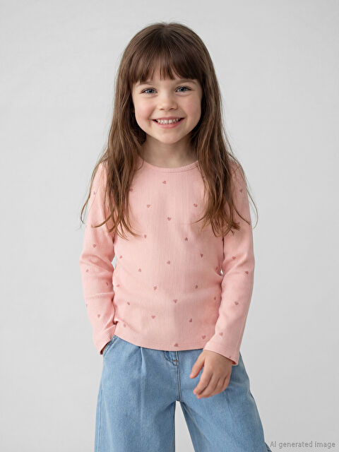 LCW Kids Bisiklet Yaka Kalp Baskılı Kız Çocuk Tişört - S6OL37Z1-LT4