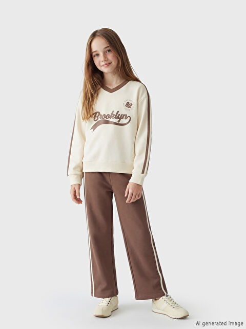 LCW Kids Brooklyn Baskılı Kız Çocuk Sweatshirt ve Eşofman Altı