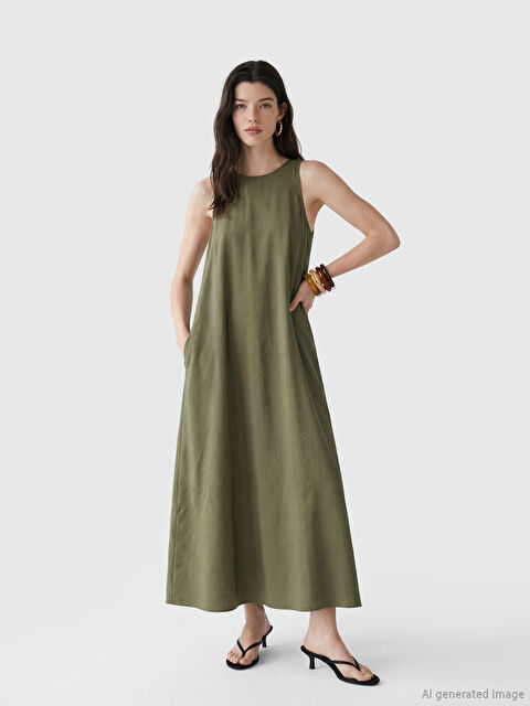 LCW Comfort Bisiklet Yaka Modal Karışımlı Elbise