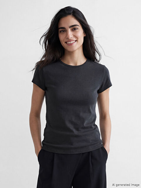 LCW Vision Bisiklet Yaka Kadın Tişört - S6D106Z8-CWN