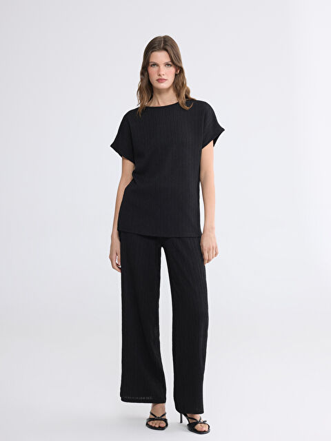 LCWAIKIKI Classic Bisiklet Yaka Dokulu Kadın Tişört	 - S6F178Z8-CVL