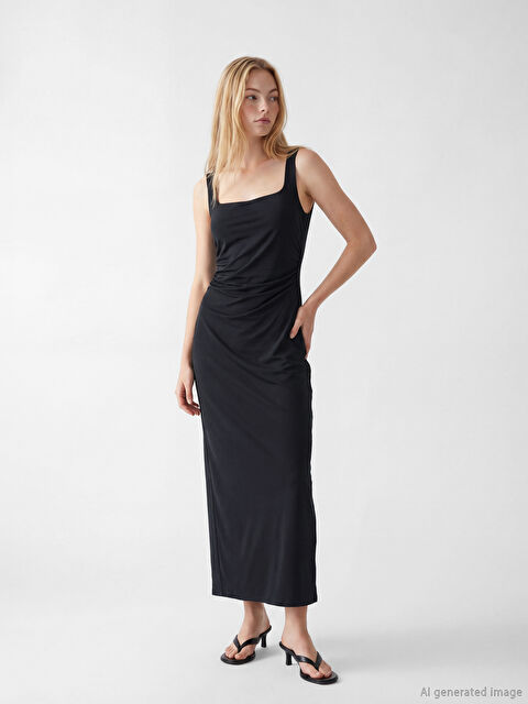 XSIDE Kare Yaka Büzgülü Bodycon Elbise