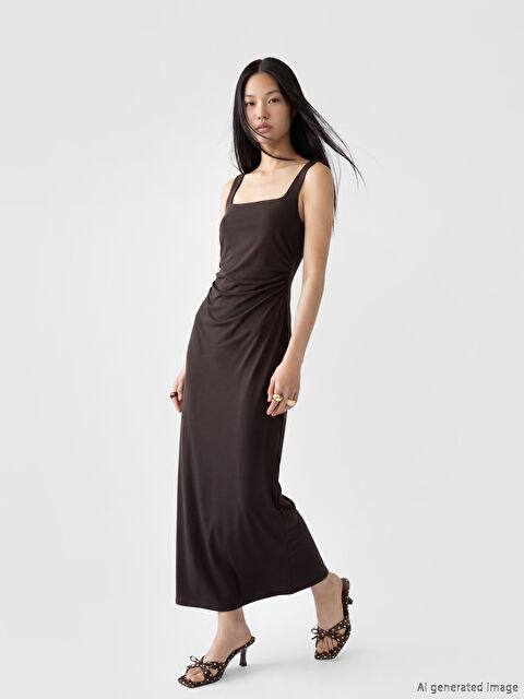 XSIDE Kare Yaka Büzgülü Bodycon Elbise