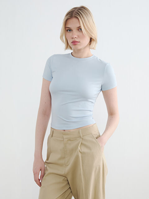 LCW Vision Bisiklet Yaka Kadın Tişört