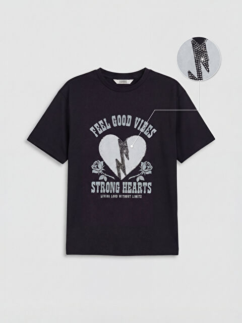 LCW Kids Baskılı Taş Detaylı Kız Çocuk Tişört