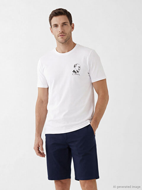 LCWAIKIKI Classic Bisiklet Yaka Atatürk Baskılı Erkek Tişört