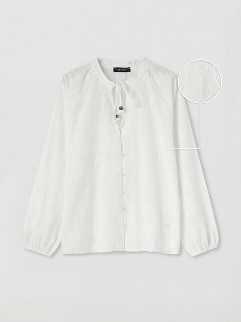 LCW Vision Bağlamalı Yaka Nakışlı Bluz