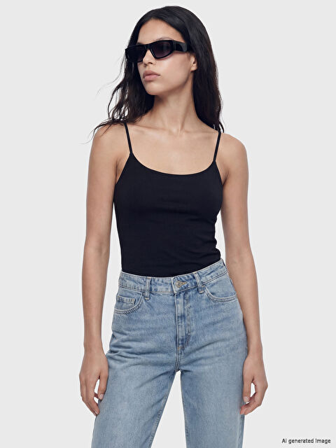 LCW Vision U Yaka İp Askılı Kadın Atlet