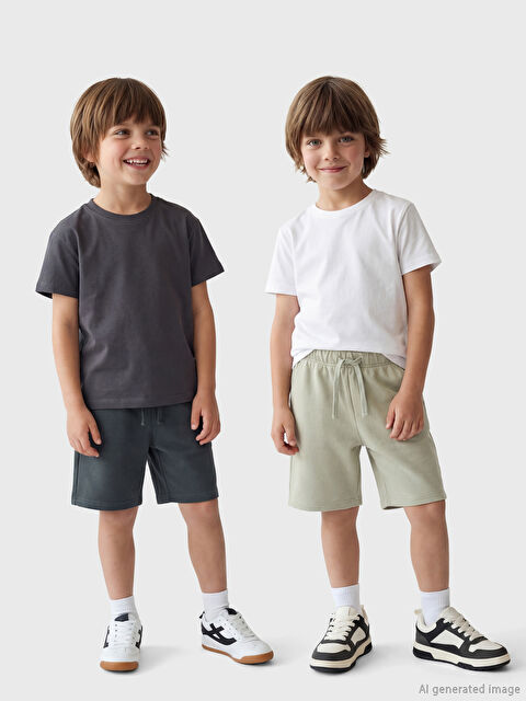 LCW Kids Beli Bağcıklı Erkek Çocuk Şort 2'li - S6C263Z1-R4W