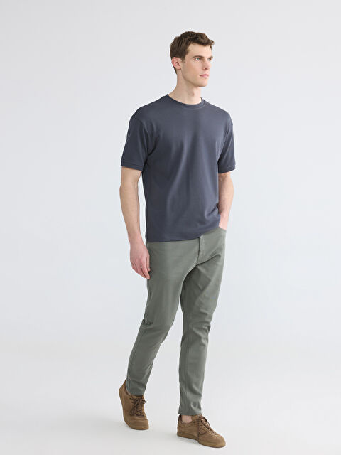 LCWAIKIKI Classic بنطلون تشينو رجالي بقصّة ضيّقة