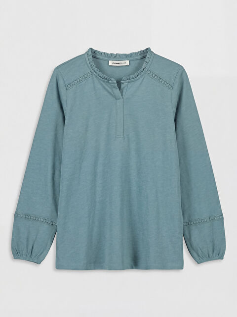 LCW Grace Kaçık Yaka Nakışlı Bluz