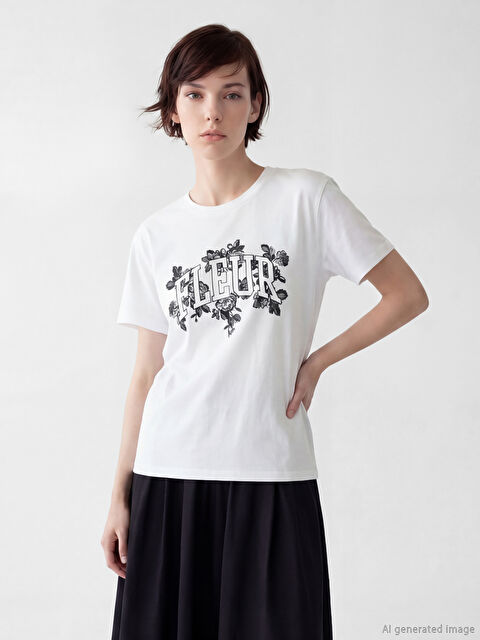 LCW Vision Bisiklet Yaka Baskılı Kadın Tişört - S6B278Z8-Q6K