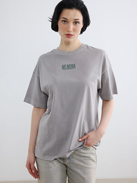 LCW Vision Bisiklet Yaka Baskılı Oversize Kadın Tişört