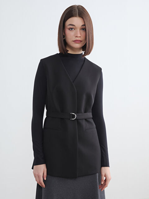 LCW Modest V Yaka Beli Kemerli Kadın Klasik Yelek	 - S6B281Z8-CVL