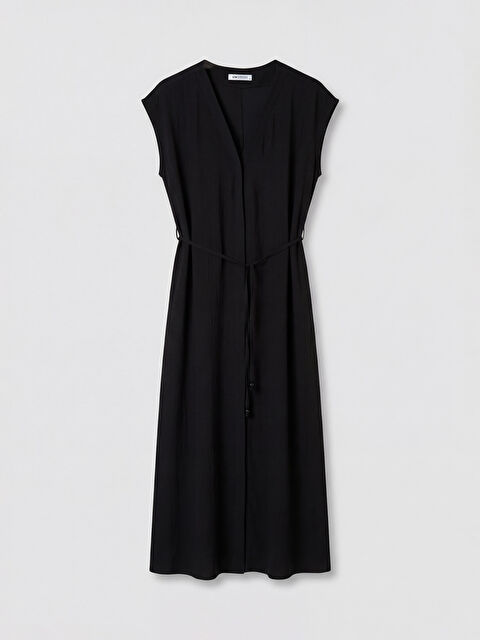 LCW EVERYDAY V Yaka Beli Kuşaklı Dokulu Elbise