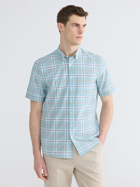 LCWAIKIKI Classic Regular Fit Ekose Keten Görünümlü Erkek Gömlek