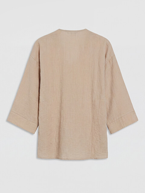 LCW EVERYDAY Bej Kruvaze Yaka Müslin Oversize Kadın Kimono
