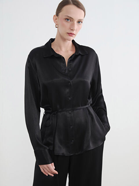 LCWAIKIKI Classic Beli Kuşaklı Kadın Gömlek