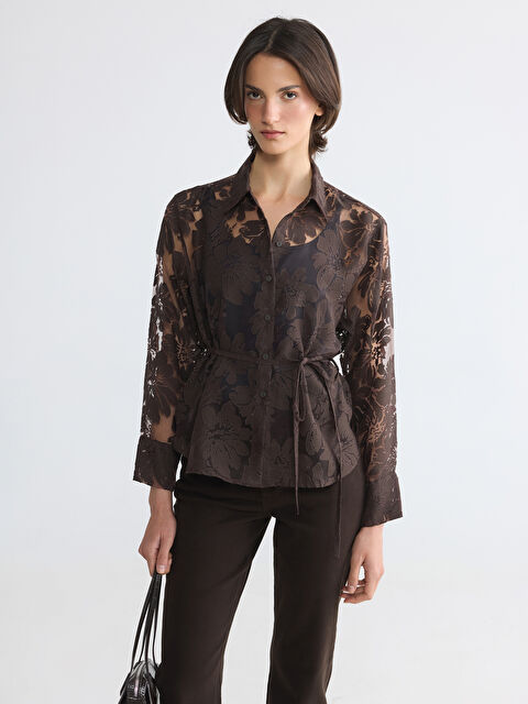 LCW EVERYDAY Çiçekli Kuşaklı Kadın Saten Gömlek