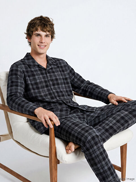 LC WAIKIKI Standart Kalıp Ekose Erkek Pijama Takımı