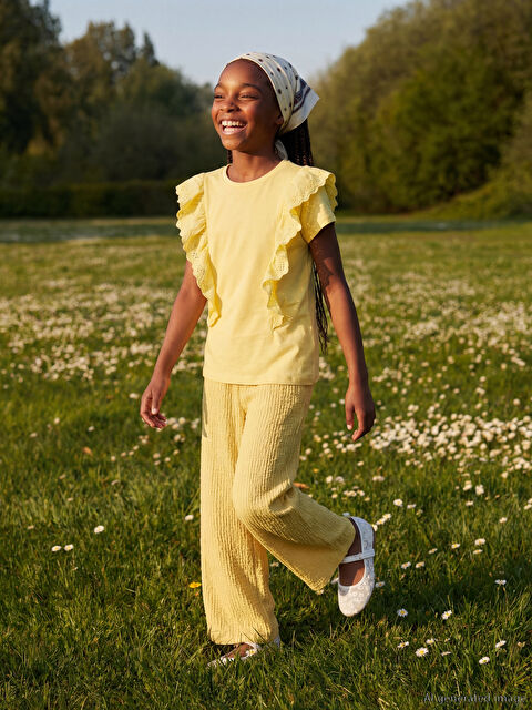 LCW Kids Beli Lastikli Geniş Paça Kız Çocuk Pantolon