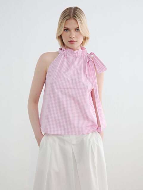 LCW Vision Halter Yaka Ekose Fiyonk Detaylı Bluz