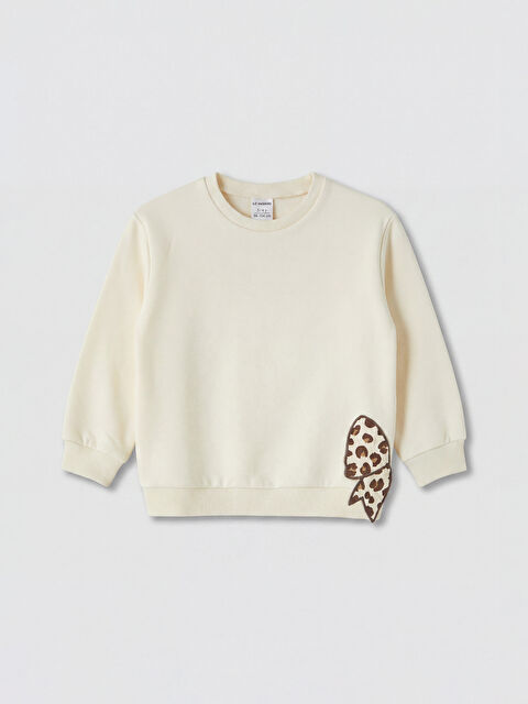 LCW baby Bisiklet Yaka Nakışlı Kız Bebek Sweatshirt