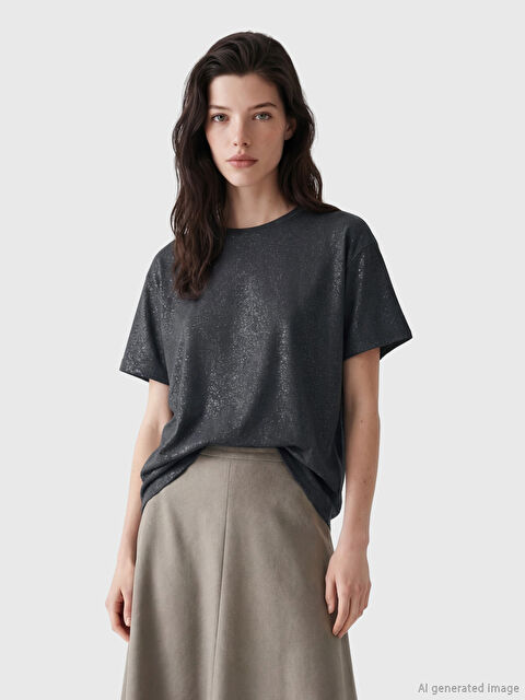 LCW Comfort Bisiklet Yaka Simli Kadın Tişört	
 - S6A526Z8-12M