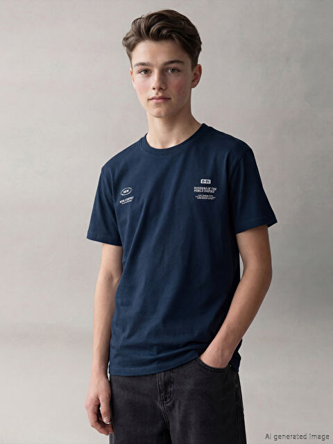 LCW Kids Bisiklet Yaka Baskılı Erkek Çocuk Tişört