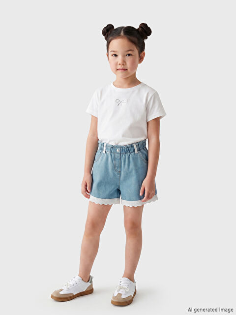 LCW Kids Dantel Detaylı Kız Çocuk Jean Şort