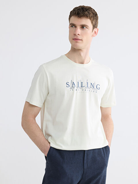 LCWAIKIKI Classic T-shirt à col rond imprimé pour homme