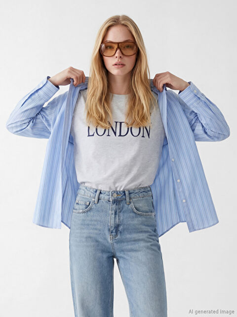 XSIDE Bisiklet Yaka London Nakışlı Kadın Tişört