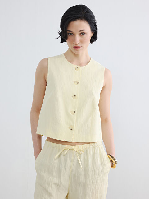 LCW Vision Bisiklet Yaka Kadın Klasik Yelek