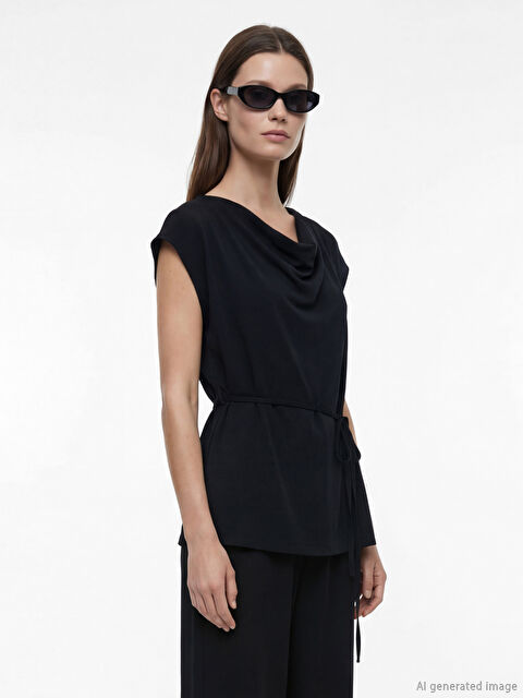 LCW Modest Kayık Yaka Kuşaklı Bluz