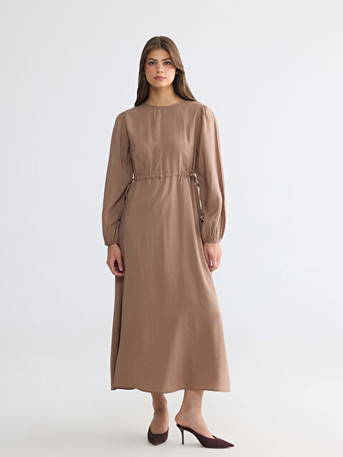 LCW EVERYDAY Bisiklet Yaka Belden Oturtmalı Elbise