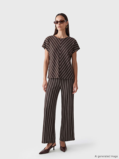 LCWAIKIKI Classic Beli Lastikli Çizgili Kadın Pantolon