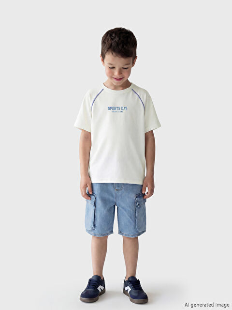 LCW Kids Bisiklet Yaka Baskılı Erkek Çocuk Tişört