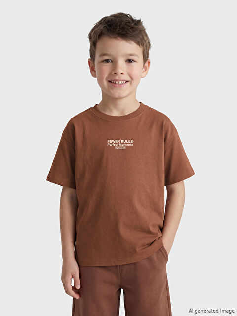 LCW Kids Bisiklet Yaka Baskılı Erkek Çocuk Tişört - S6A758Z1-R1Q