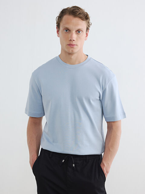 LCW Vision Relaxed Fit  Bisiklet Yaka Erkek Tişört