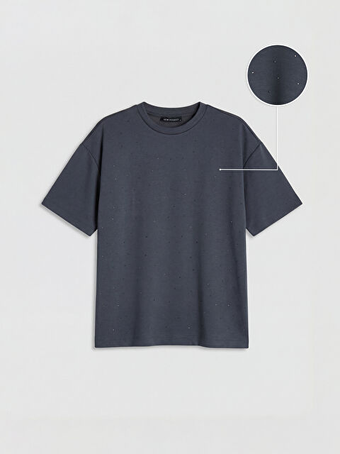 LCW Modest Taşlı Soft Touch Kadın Tişört