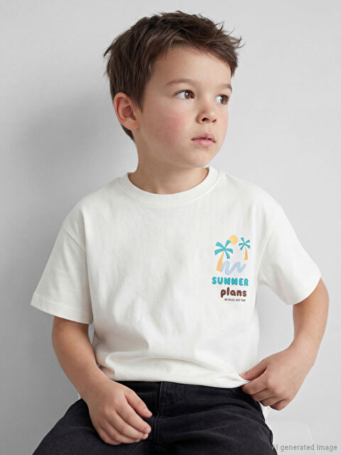 LCW Kids Baskılı Erkek Çocuk Tişört - S6F826Z1-R9J