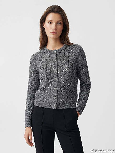 LCW Modest Bisiklet Yaka Payet İşlemeli Kadın Triko Hırka - S6B833Z8-ZZB