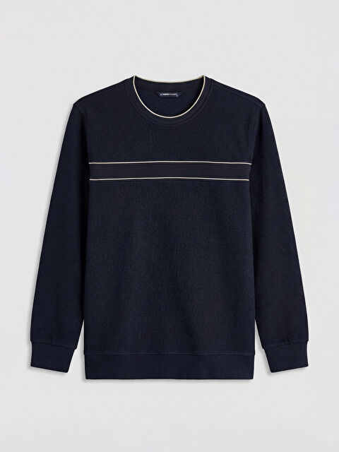 LCWAIKIKI Classic Bisiklet Yaka Şerit Detaylı Erkek Sweatshirt - S6D860Z8-DWP