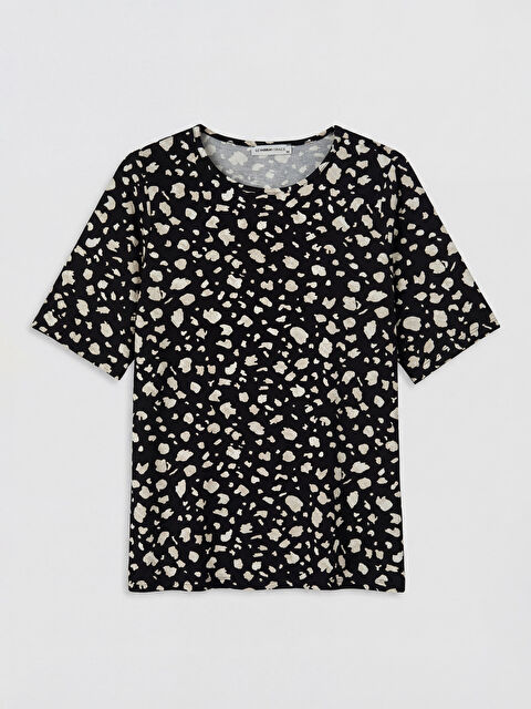 LCW Grace Bisiklet Yaka Desenli Kadın Tişört