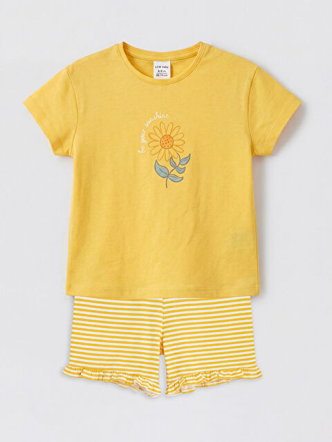 LCW baby Çiçek Baskılı Kız Bebek Tişört ve Şort Takım